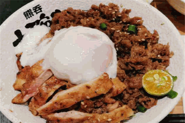 熊吞大碗丼日式烧肉饭